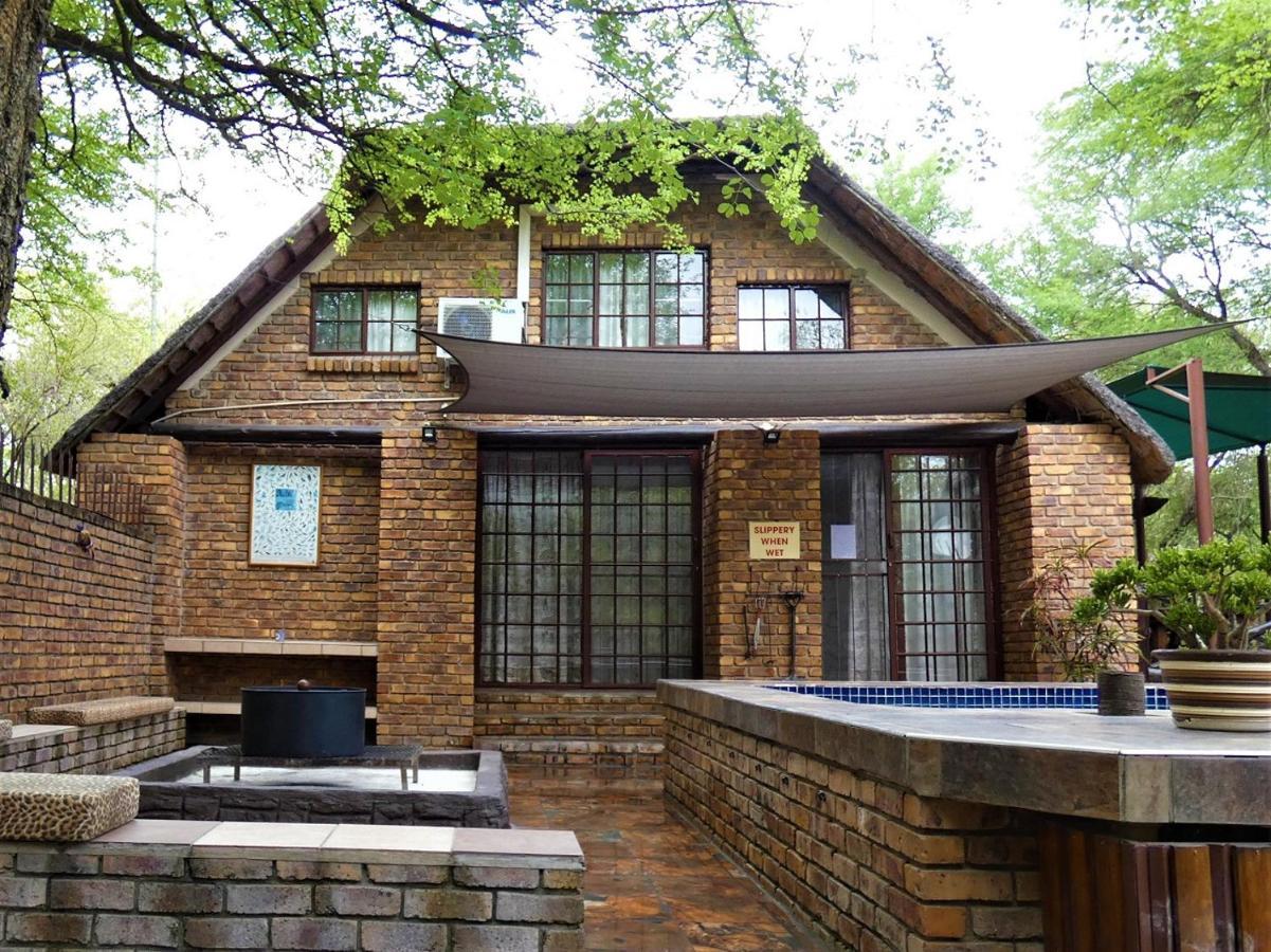 Weltevrede Lodge - Self Catering Houses Marloth Park Kültér fotó