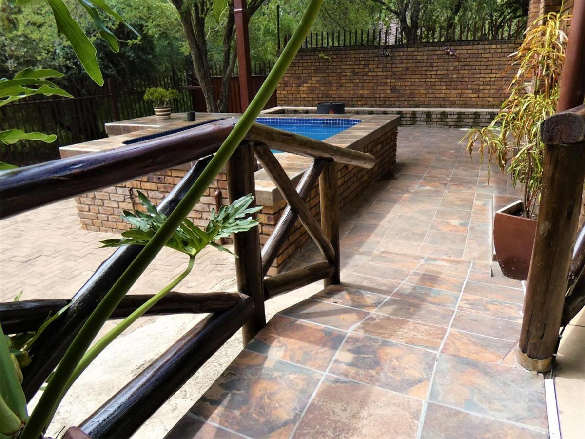 Weltevrede Lodge - Self Catering Houses Marloth Park Kültér fotó