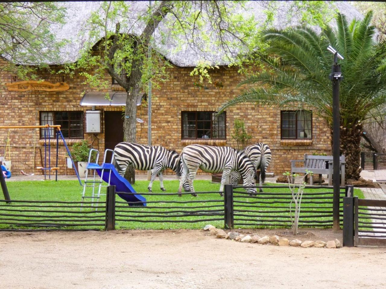 Weltevrede Lodge - Self Catering Houses Marloth Park Kültér fotó